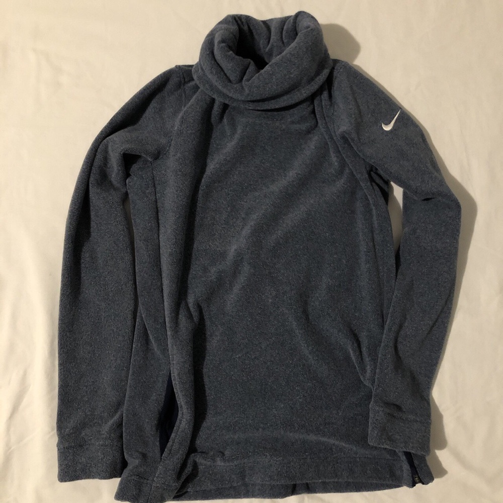Nike turtleneck fleece sweatshirt